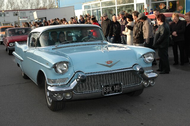 min 2007 11 25 crusin 108